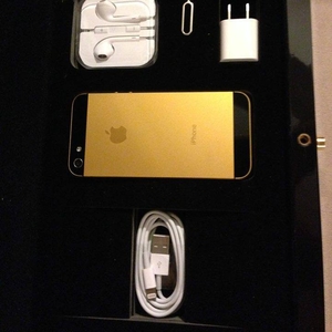  Apple Iphone 5S, 5C 16Gb,  32Gb,  Gold/Silver