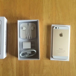Продают Apple iPhone 5S 64GB & Samsung Galaxy S5