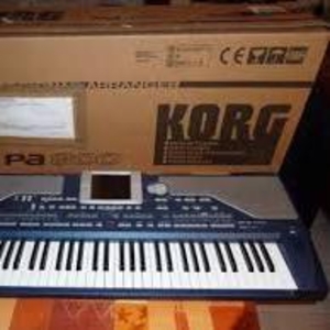 Korg Pa3x for sale 700 Euro, Korg Pa4x for 850 Euro