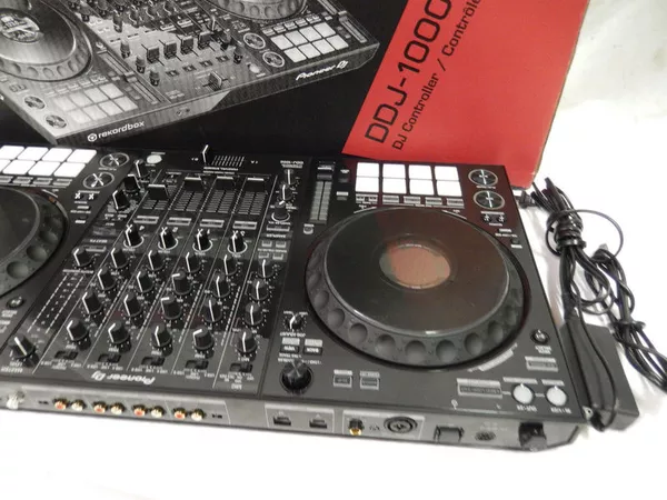Brand New Pioneer-DDJ-1000 DJ Rekordbox Controller