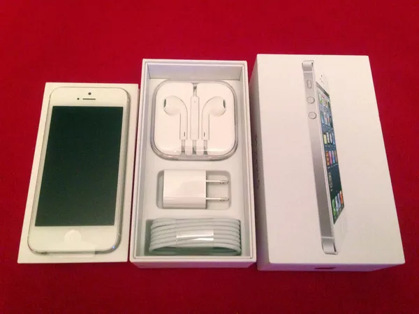Совершенно новый Apple,  iPhone 5S/5G разблокирован,  Samsung Galaxy SIV