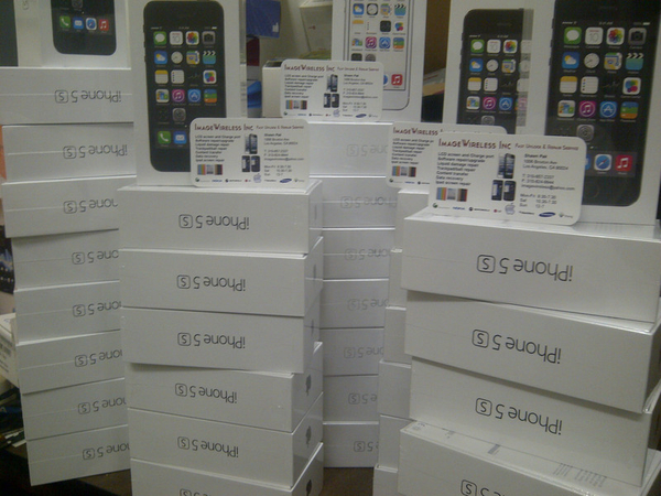 Latest Offer: Brand New Apple Iphone 5S & 5C 16gb 2