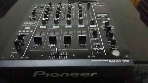 For Sale 2X Pioneer CDJ-900 + DJM-900 Nexus Package in stock 3