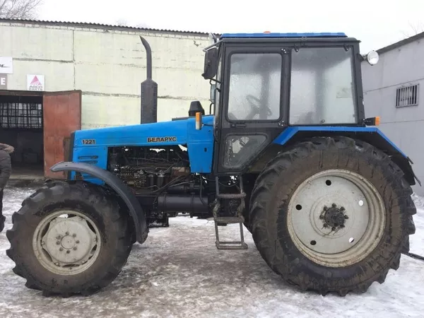 Продам трактор МТЗ -1221 2